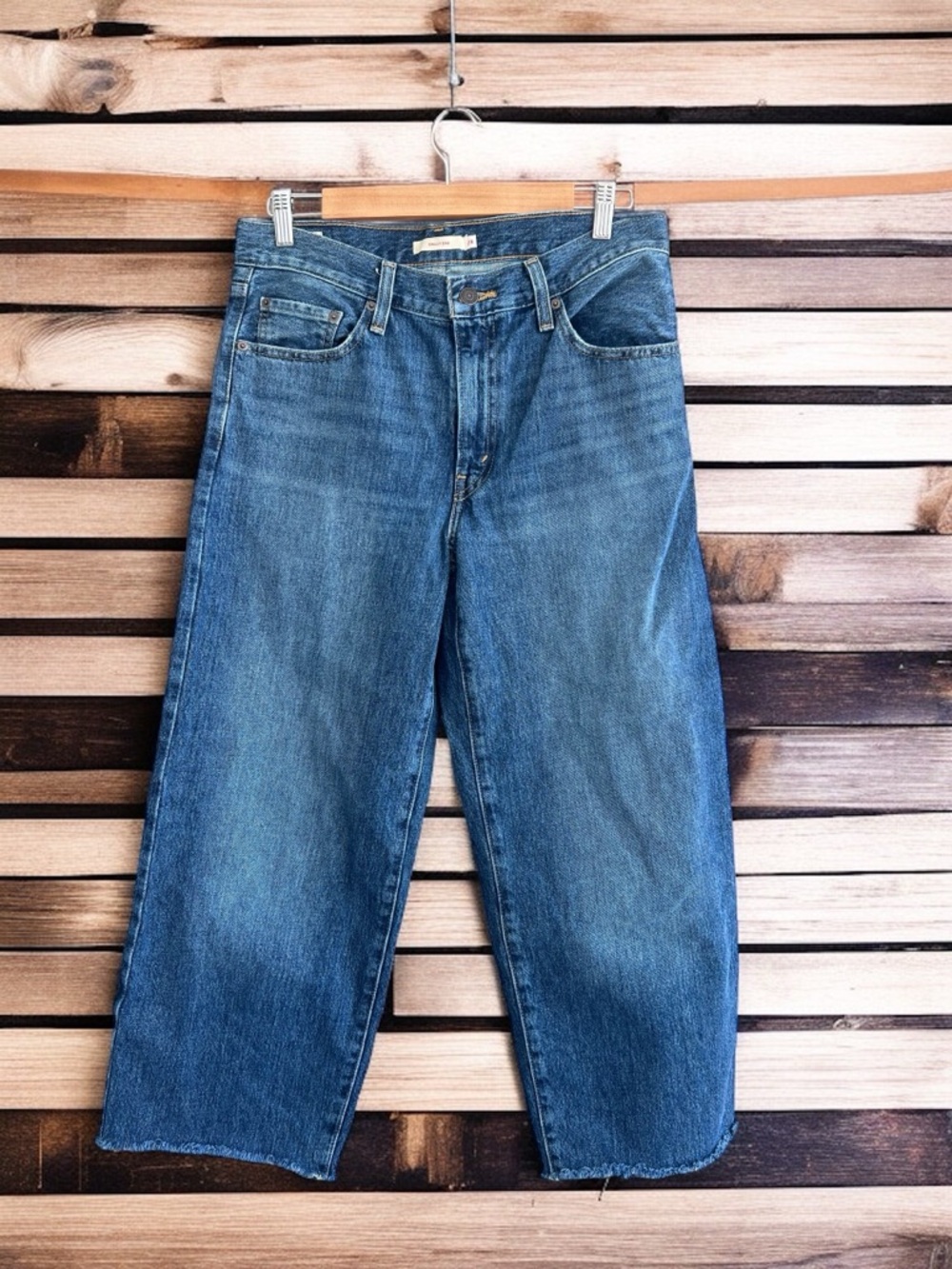 Levi’s Premium Baggy Dad Straight Leg Jeans - Picture 2 of 13